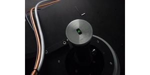 Shadows : l'instrument qui améliore l'étude des propriétés réfléchissantes des matériaux en très petite quantité et extrêmement sombres